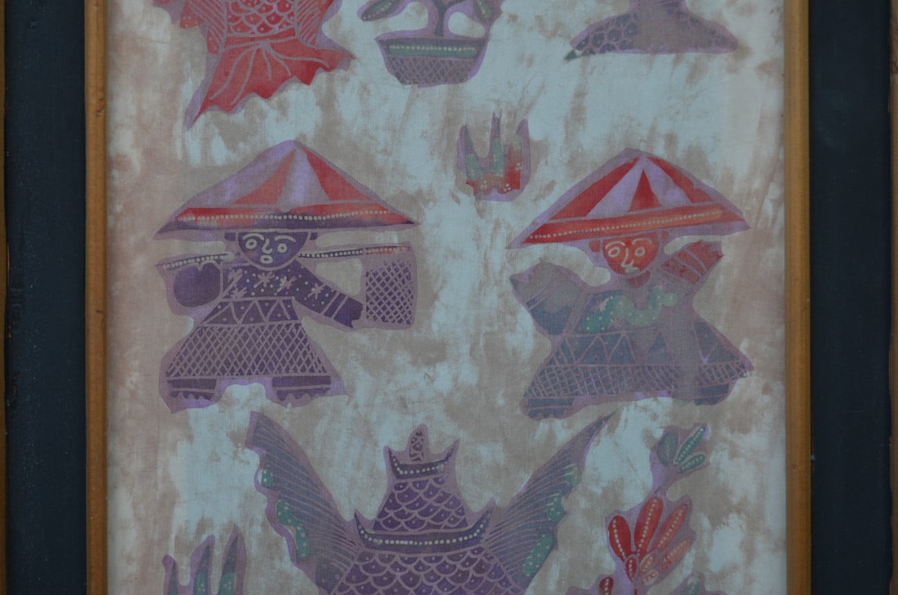 3 Leuke batiks in redelijke staat, op ééntje na dan.