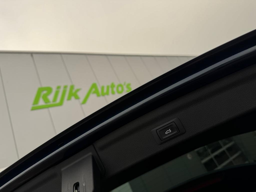 Audi Q3 35 tfsi * leder / alcantara * stoelverwarming * navigatie