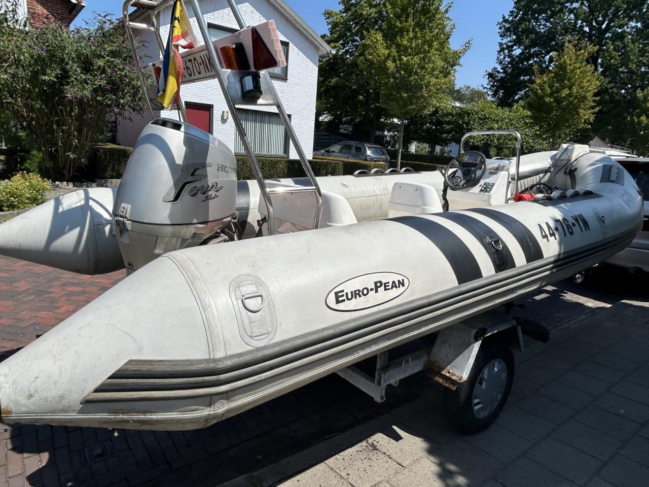 Rubber boot:  EURO PEAN RIB 520