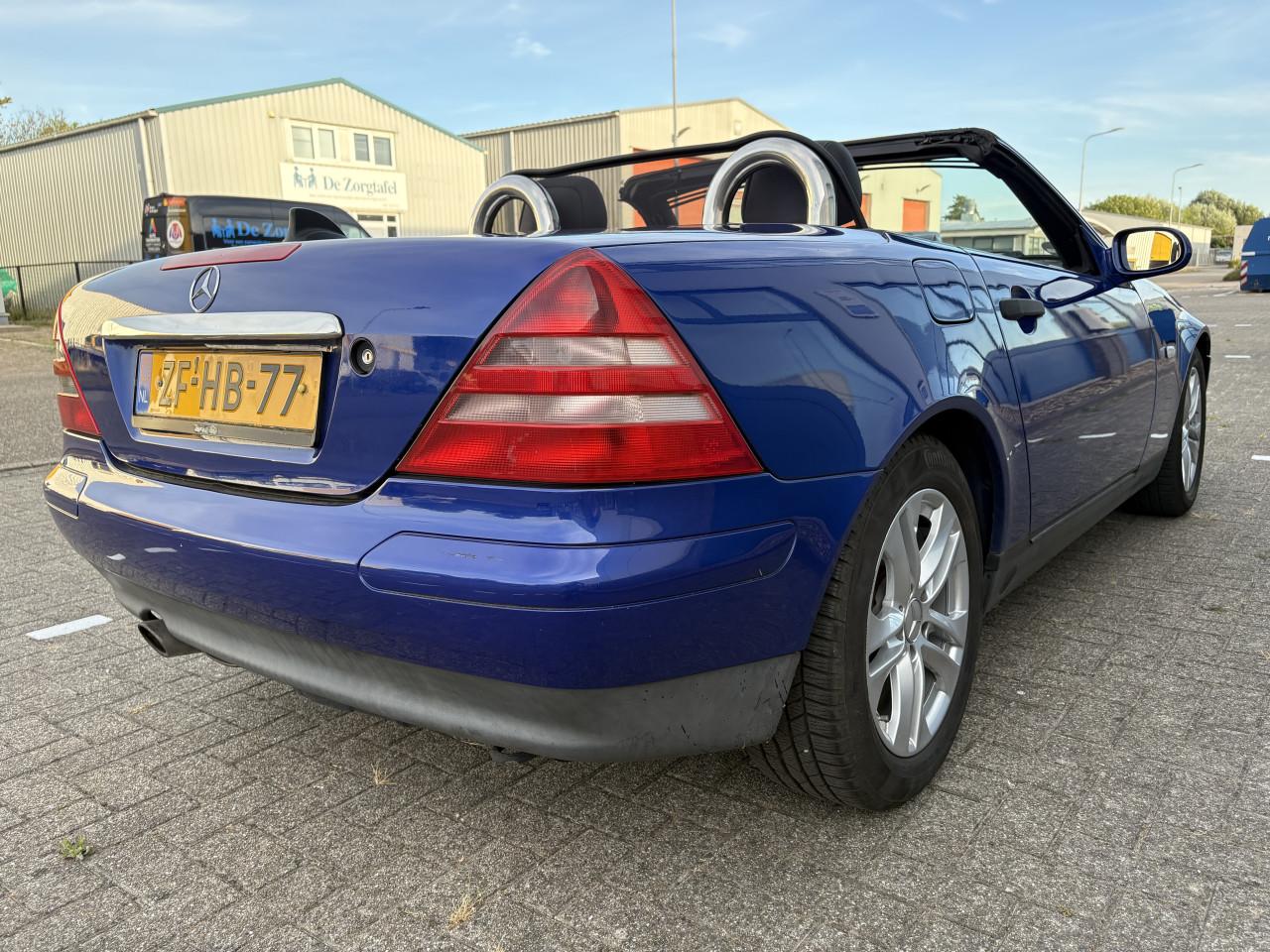 Mercedes Benz 200 SLK apk 8-2027