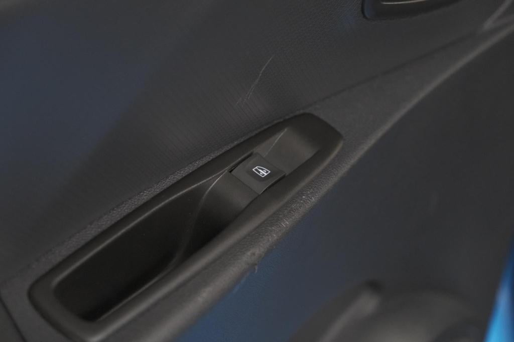 Renault Clio estate tce 90 intens | bleu de france | parkeersensoren | navi