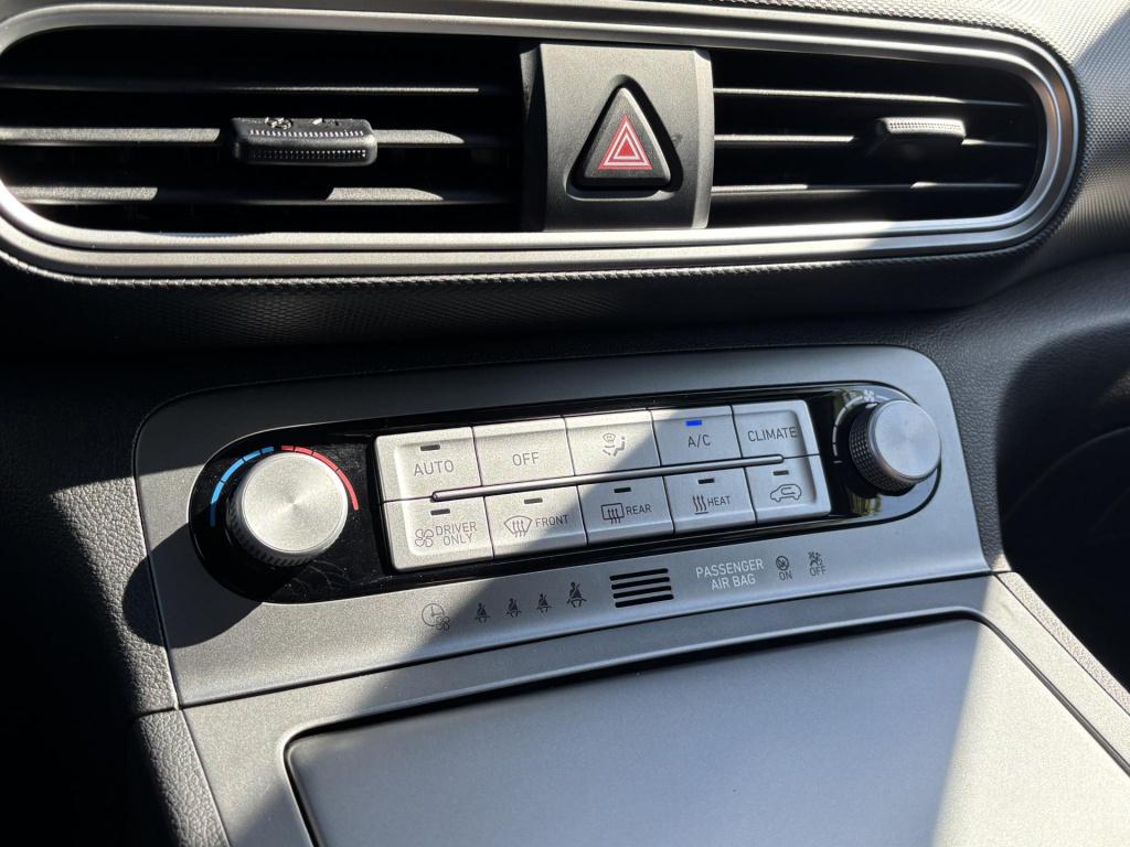 Hyundai Kona ev limited 64 kwh