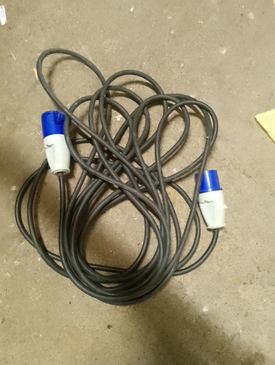 CEE verlengkabel, lengte 10meter.