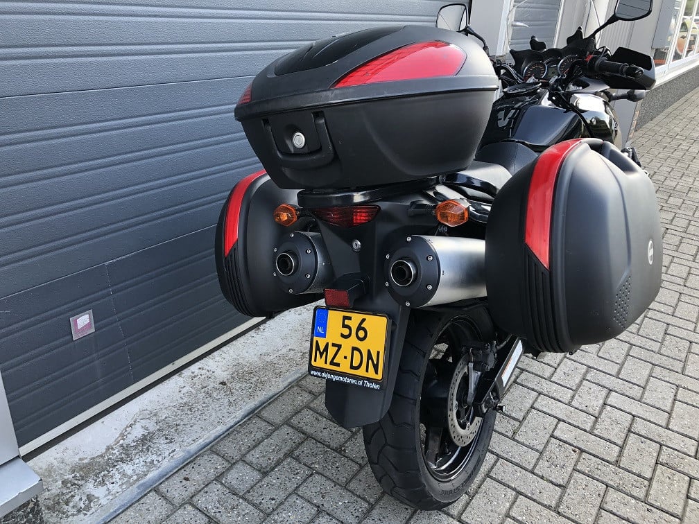 Suzuki DL1000 V-Strom, 11-2005, 31 dkm, 1e eig, kofferset etc etc €4450,-