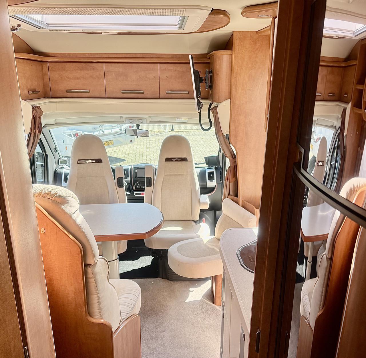 Carthago Chic C-line (Lengtebedden, Luchtvering, Luxe uitvoering!!)