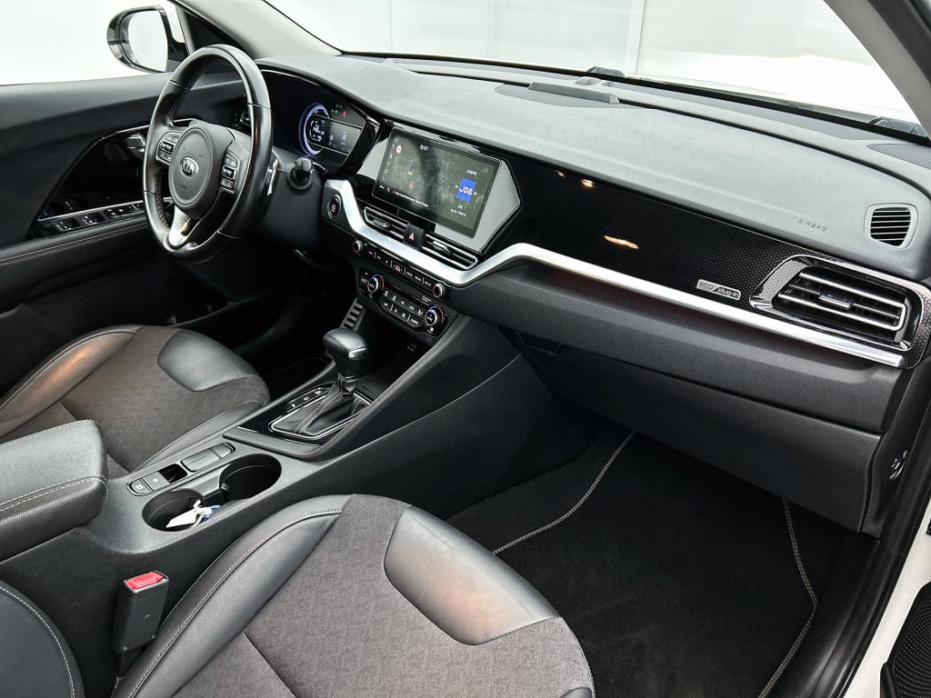 Kia Niro 1.6 gdi phev dynamicline | navi | dodehoekdetectie | adaptieve cru