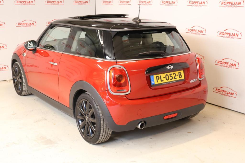 Mini Cooper mini 1.5 salt business nl auto, stoelverw, panoramadak, navi