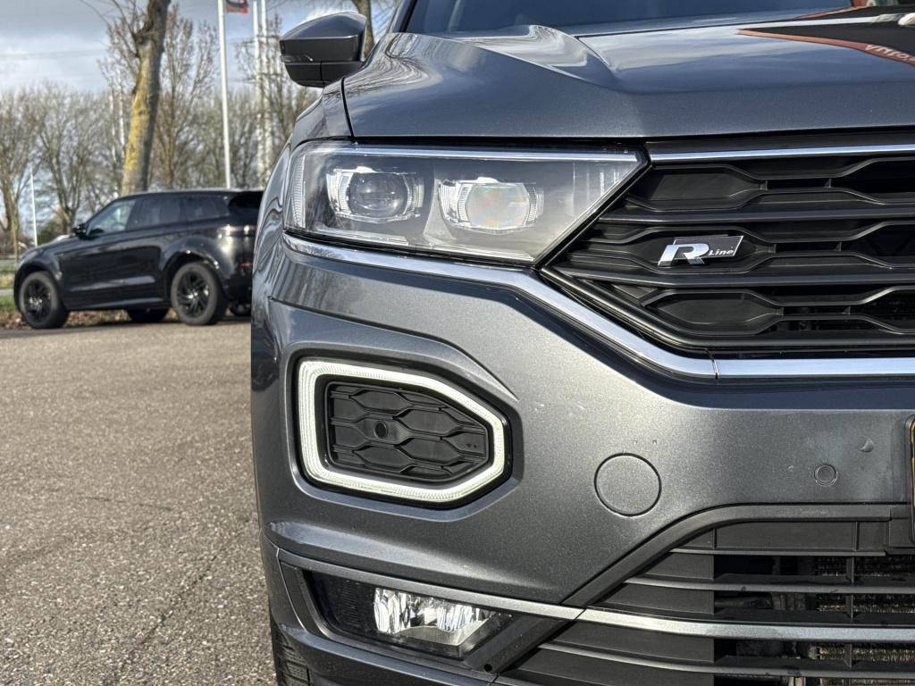 Volkswagen T-roc 1.5 tsi sport business r-line | btw | vitrual | pano | tre