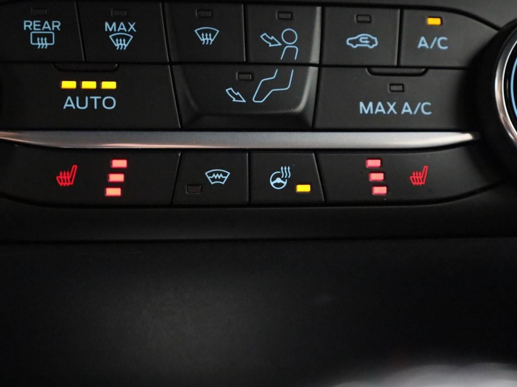 Ford Fiesta 1.0 ecoboost hybrid st-line x