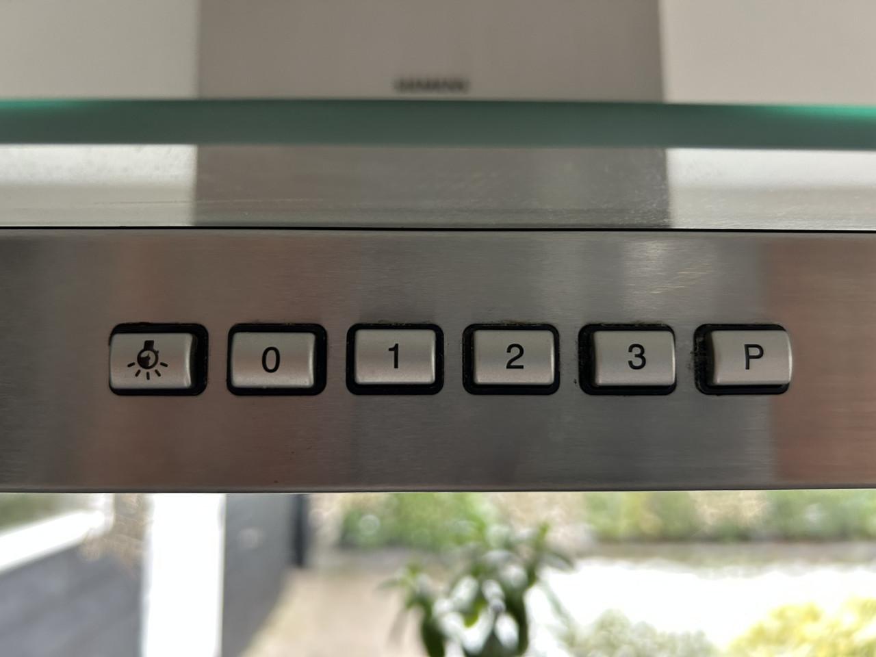 Afzuigkap (Siemens), wandmodel