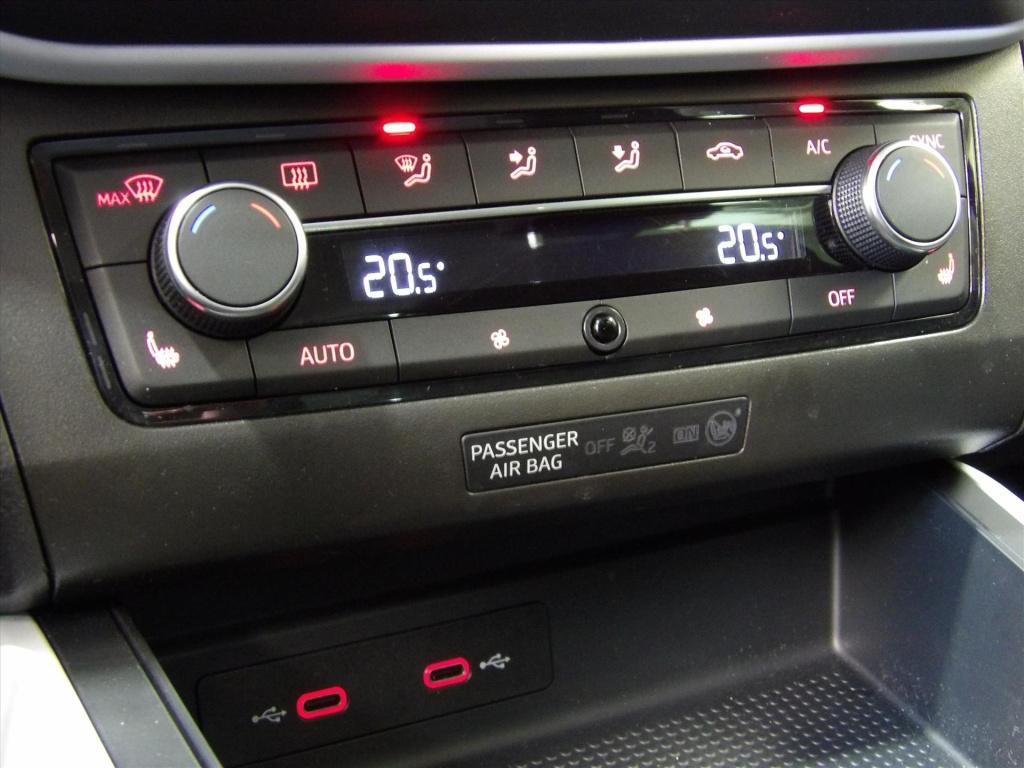 Seat Arona 1.0 tsi 95pk style business intense