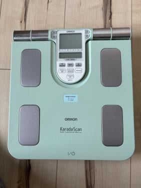 Omron BF511 Karada Scan personenweegschaal z.g.a.n. Weegschaal met 8 sensor