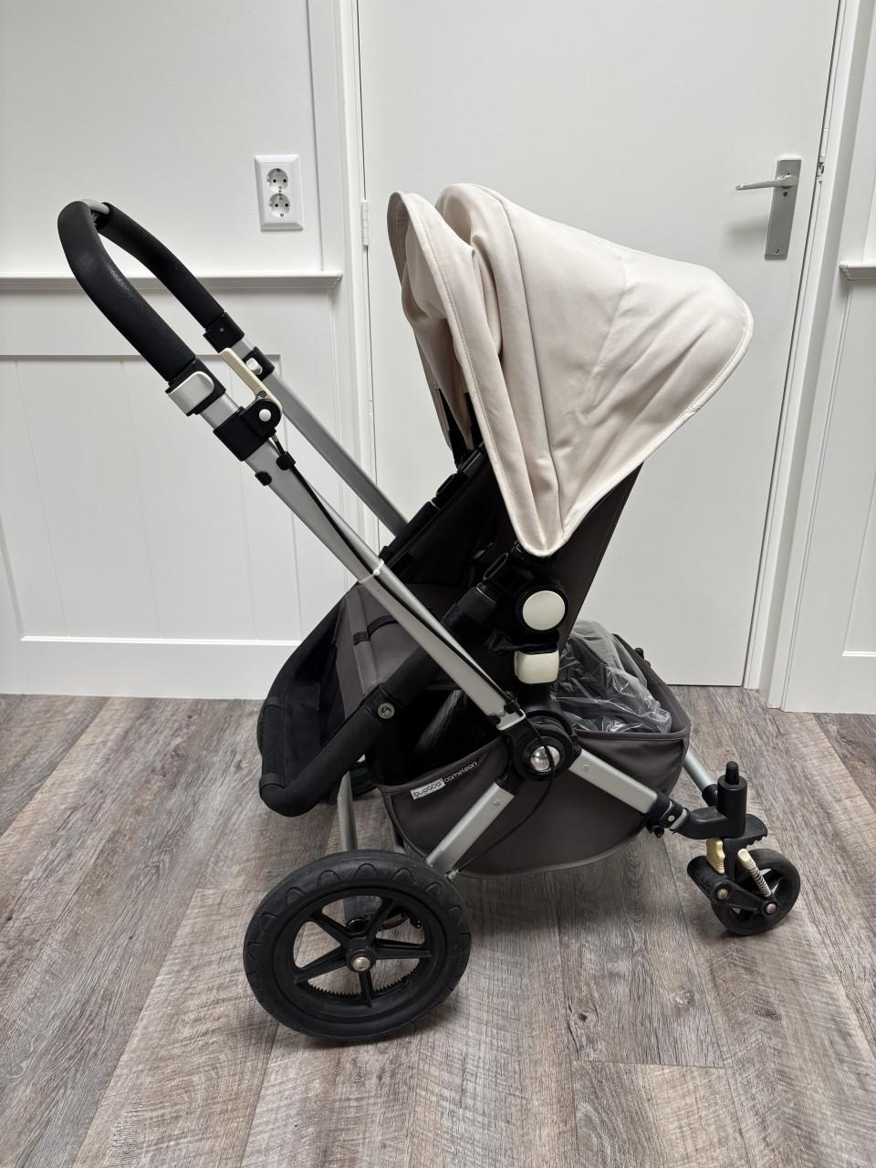 Nette bugaboo (baby- en kinderwagen)