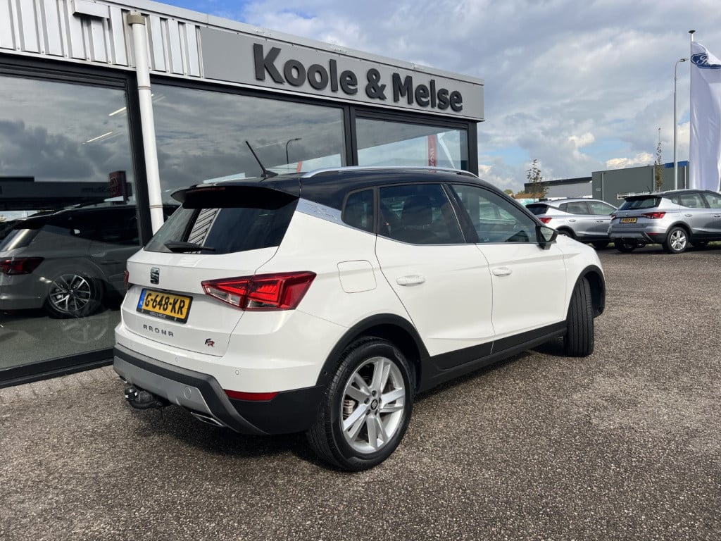 Seat Arona 1.0 tsi 115pk fr business intense , trekhaak