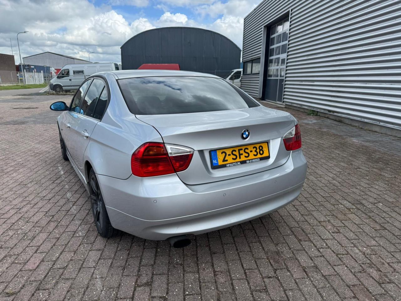 Bmw 318 bj 2008  2750 euro