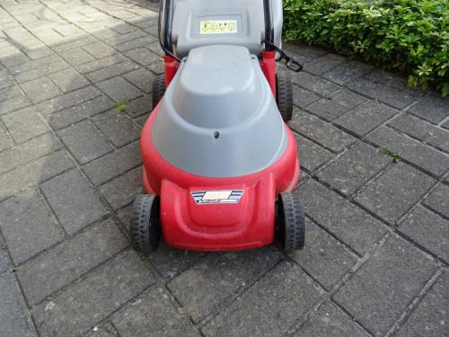 Te koop nog goede elektrische  gazon maaier