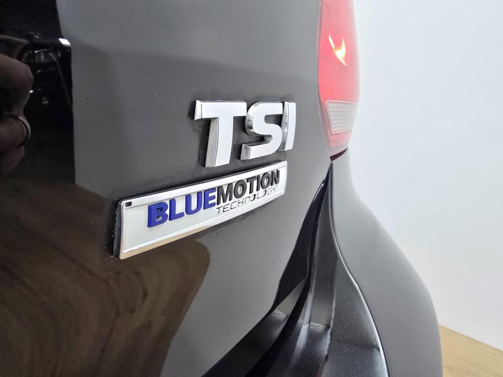 Volkswagen Polo occasion automaat 1.2 tsi highline prachtuitvoering | tweed