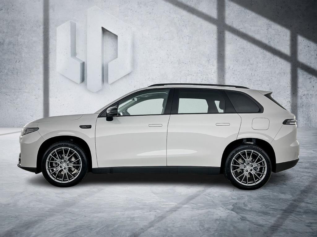 Leapmotor C10 design reev (hybrid) 28.4 kwh | black interieur | stoel-koeli