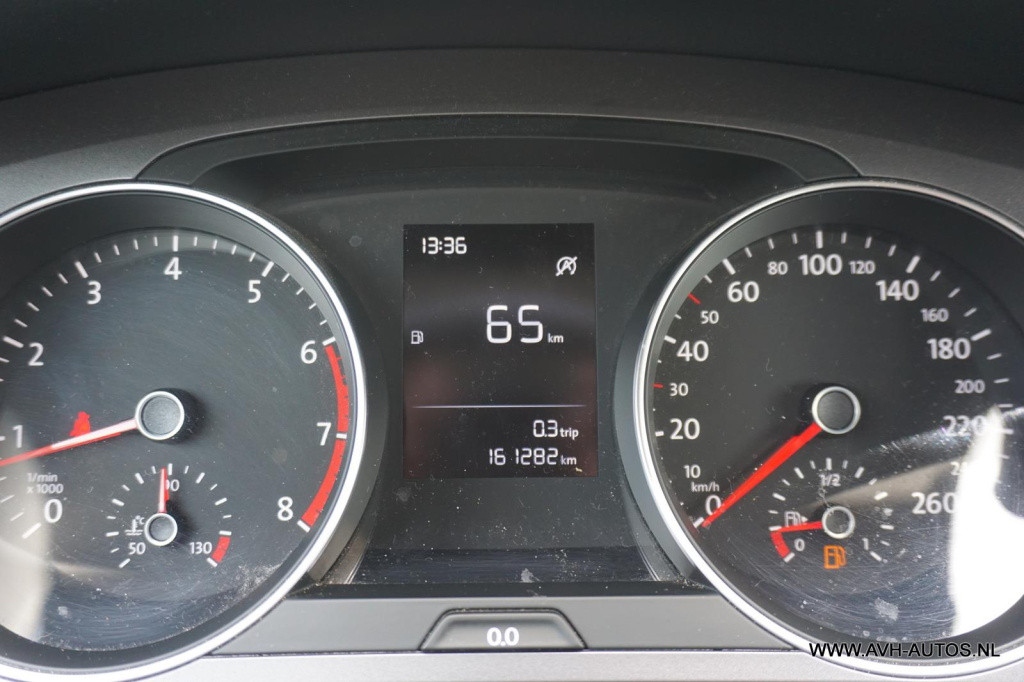 Volkswagen Golf 1.2 tsi trend edition