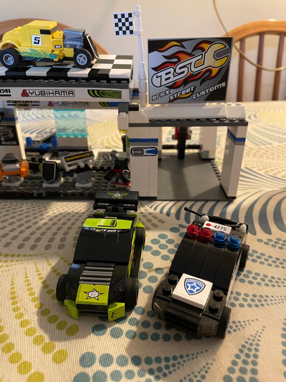 Lego Racers: Tuning garage 868