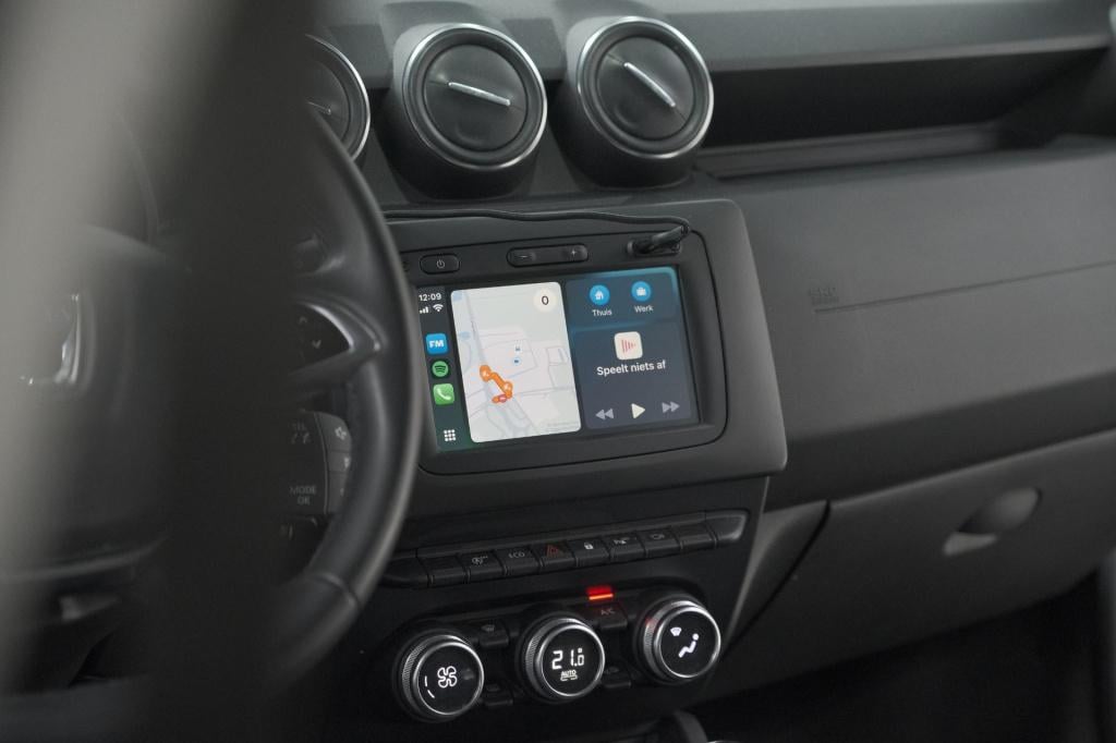 Dacia Duster tce 130 tech road | 360 camera | dodehoekdetectie | apple carp