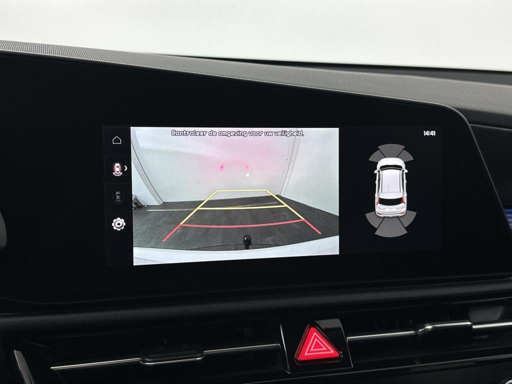 Kia Niro Ev dynamicplusline 64.8 kwh | trekhaak | stuur-/stoelverwarming | 