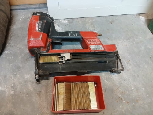 Haubold tacker nietpistool PN 764 te koop