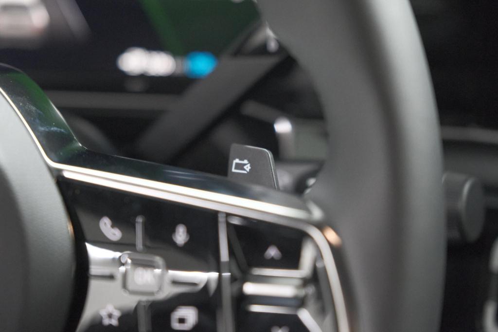 Renault 4 comfort range iconic 52 kwh | pack advanced driving assist | came