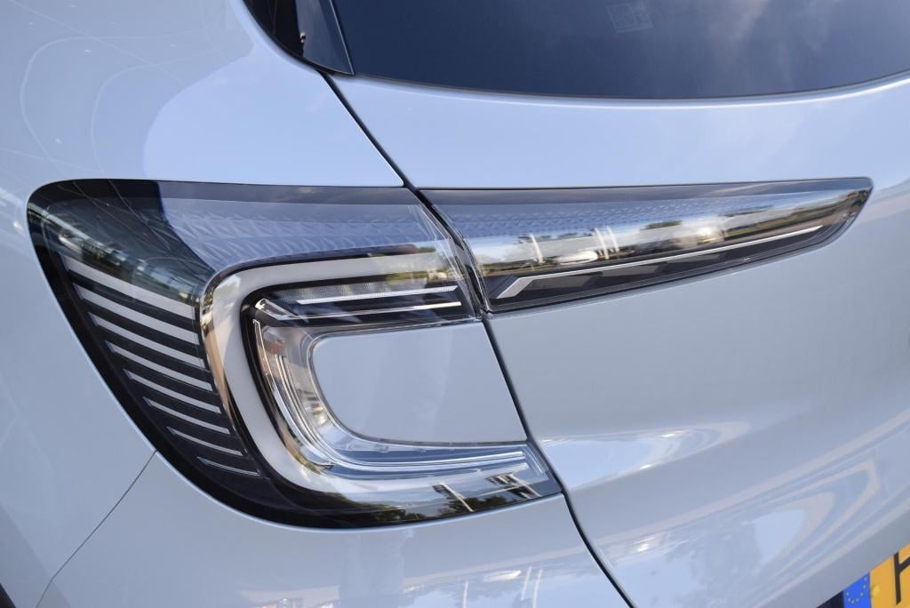 Renault Captur 1.8 e-tech full hybrid 160 techno | climate control | adapti