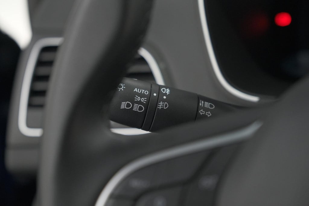 Renault Megane tce 140 edc techno | trekhaak | camera | navigatie | 9.3 inc
