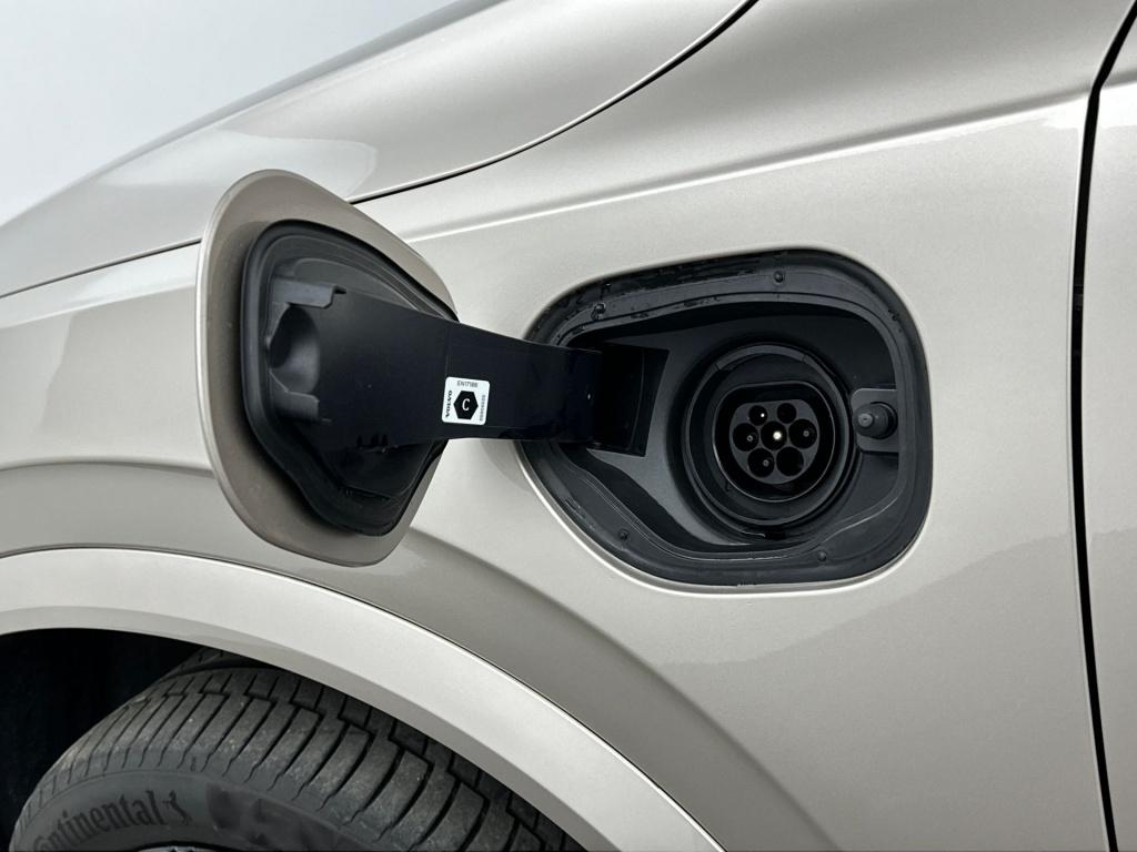 Volvo XC90 t8 455pk recharge ultra dark| adap.cruise| panodak| 360camera| a