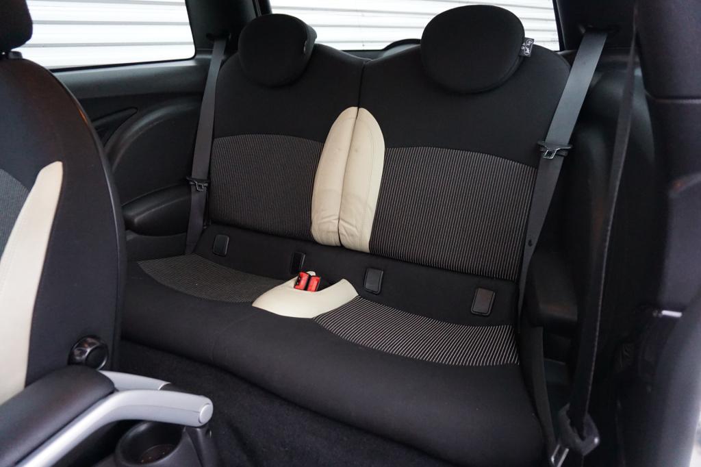 Mini Cooper mini 1.6 chili climate / cruise / elektr. ramen / lm velgen / n