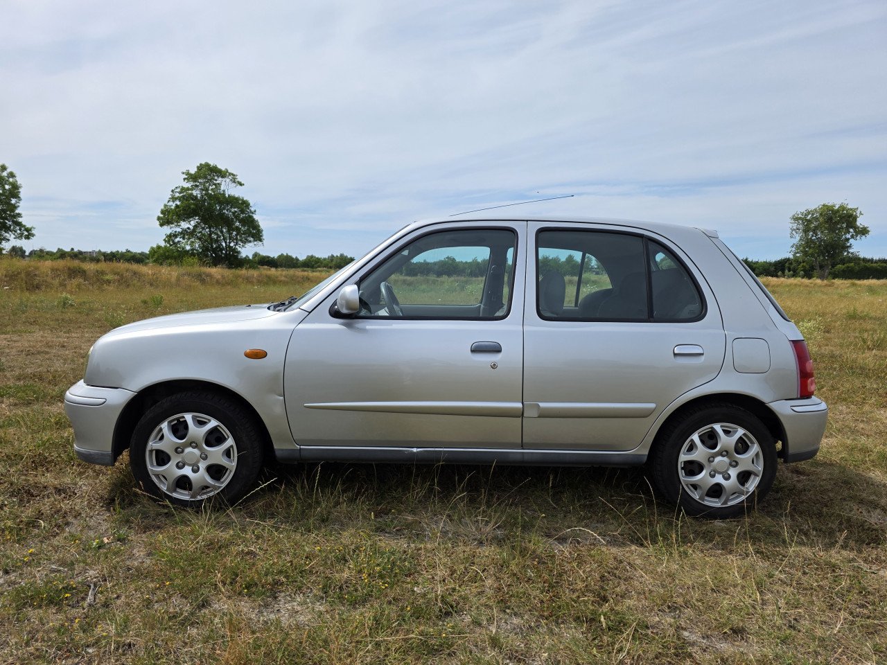 Nissan Micra 1.4 Luxury CVT automaat 5D 118000KM.