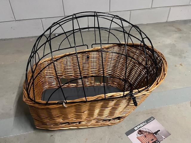 Hondenmand Basil maat 45