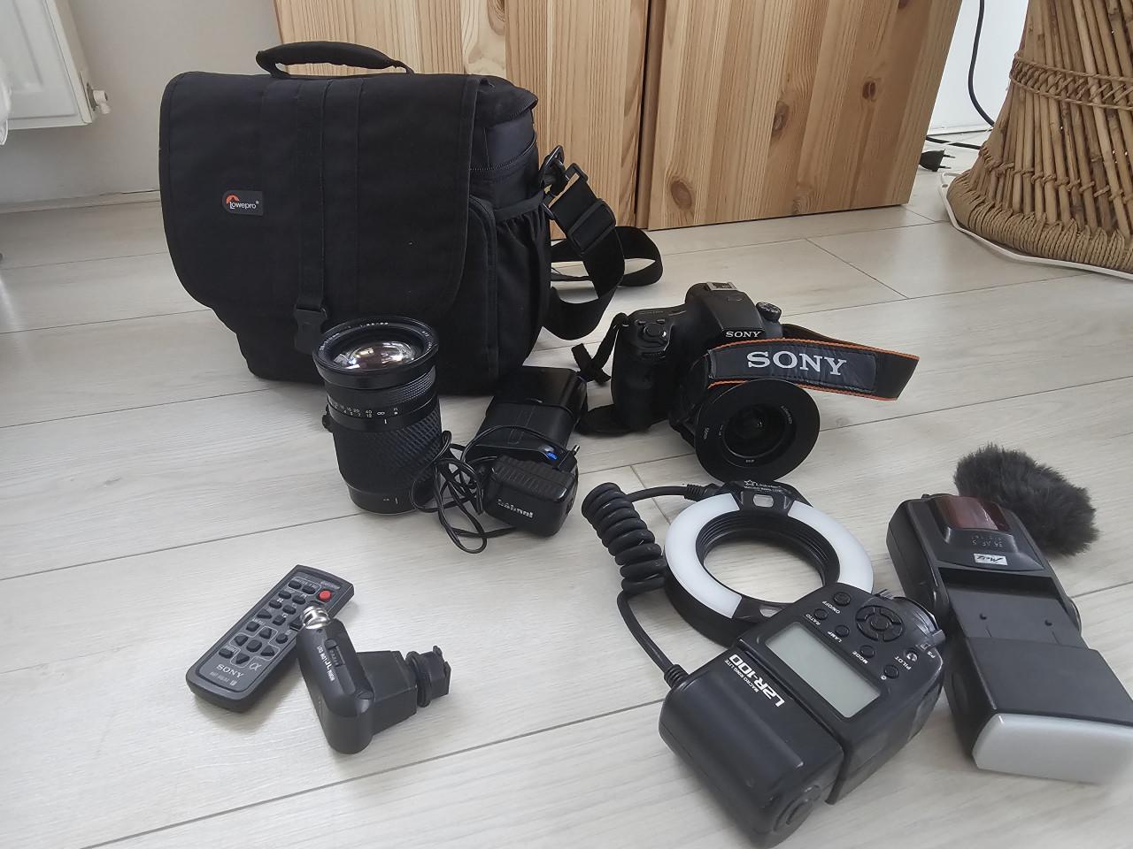 Sony a58 camera met toebehoren