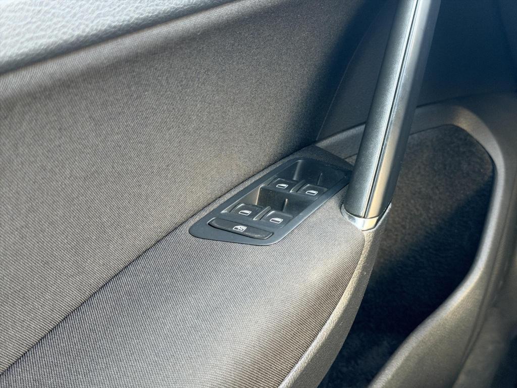 Volkswagen Golf 1.2 tsi stoelverwarming pdc clima