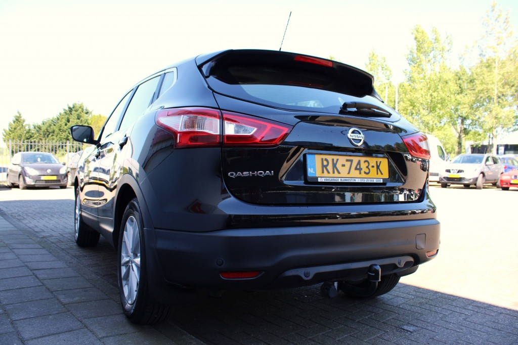 Nissan Qashqai 1.2 acenta
