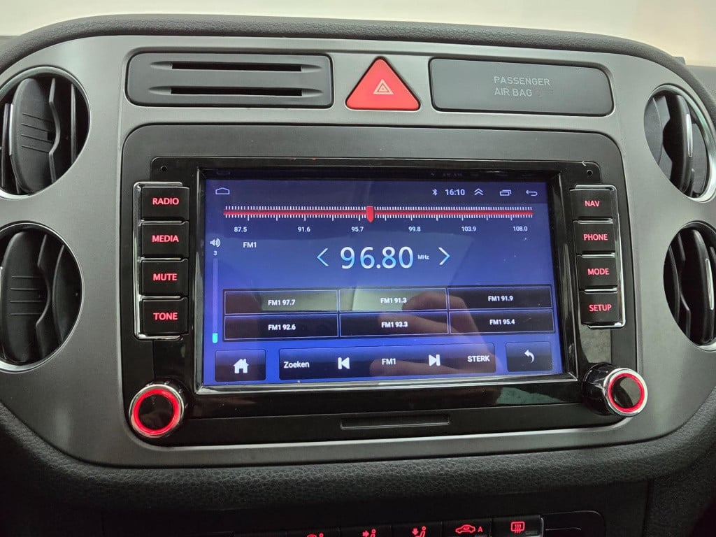 Volkswagen Tiguan occasion 2.0 tsi sport&style 4motion met panoramadak en c