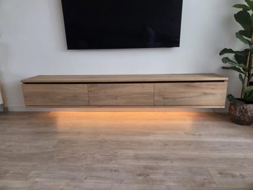 Eiken houten tv meubel