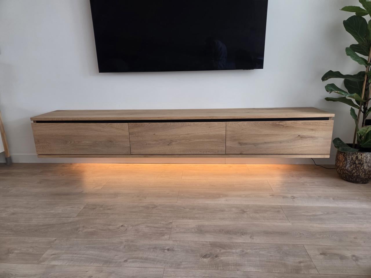 Eiken houten tv meubel