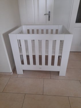 TWF Box (in goede nette staat ) in hoogte verstelbaar!