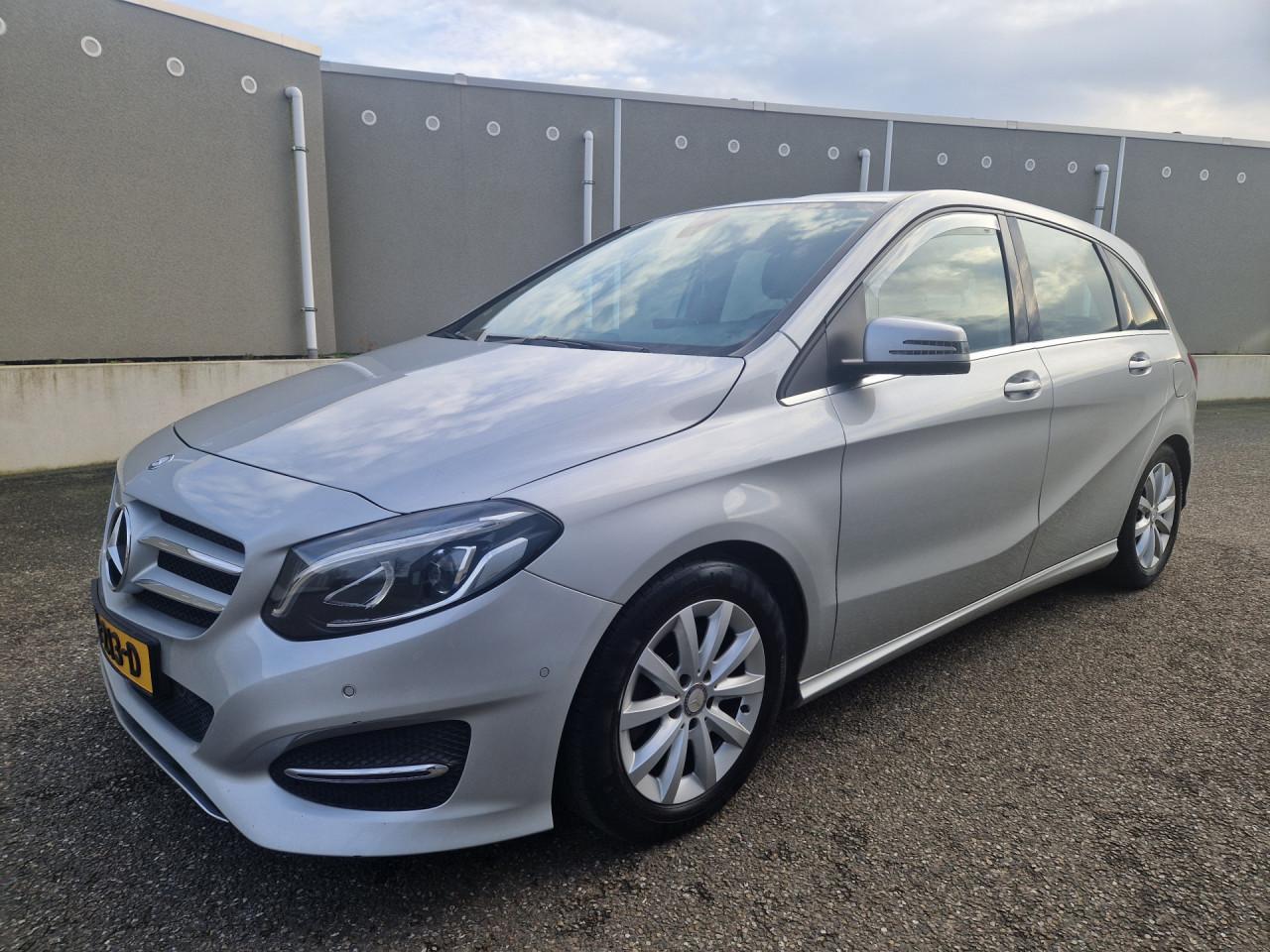 Mercedes-Benz B-klasse 180 Lease Edition Plus