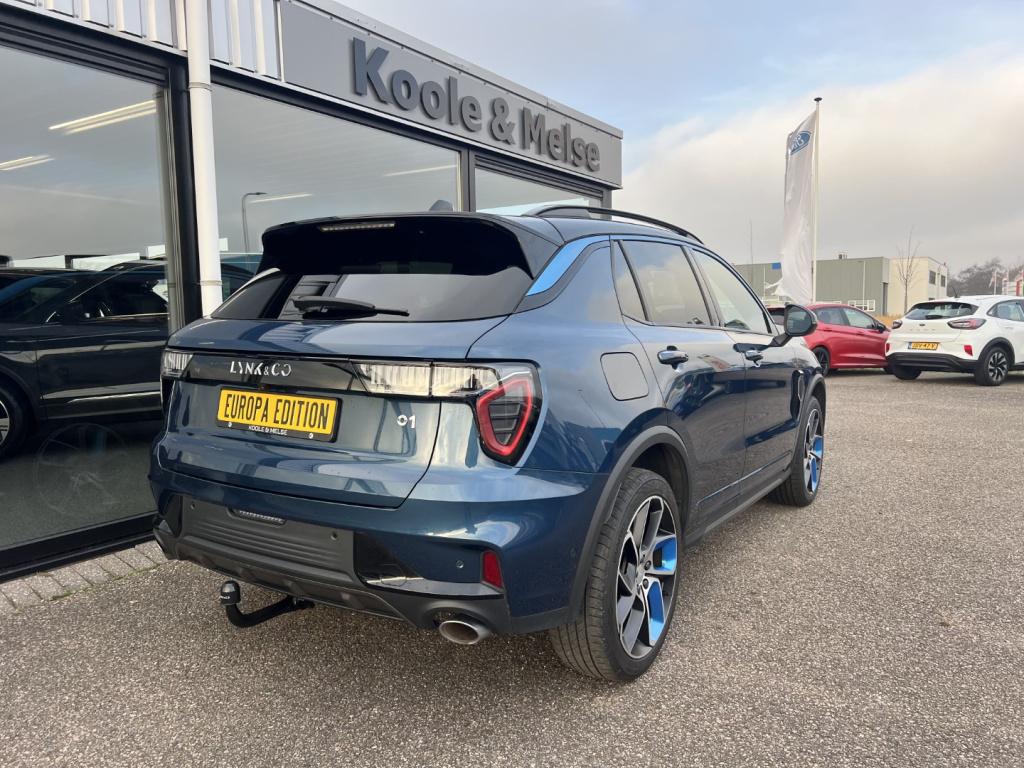 Lynk & Co 01 1.5 261pk phev 7dcth plug in hybrid ,trekhaak , pano dak , 360