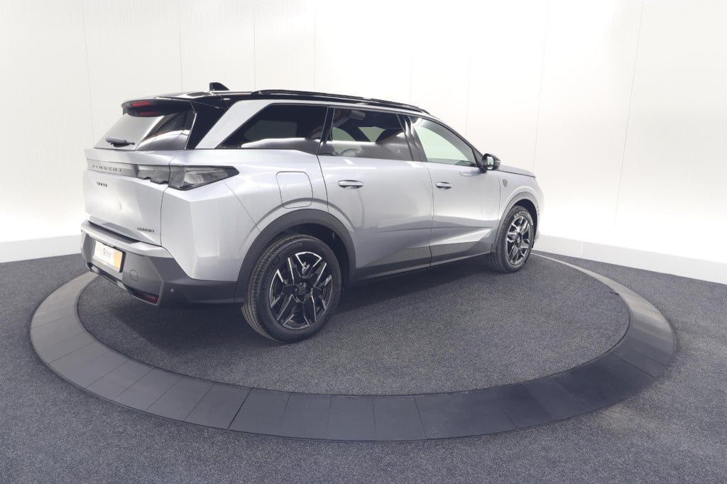 Peugeot 5008 1.2 hybrid 145 gt | panoramadak | camera | elektrische achterk