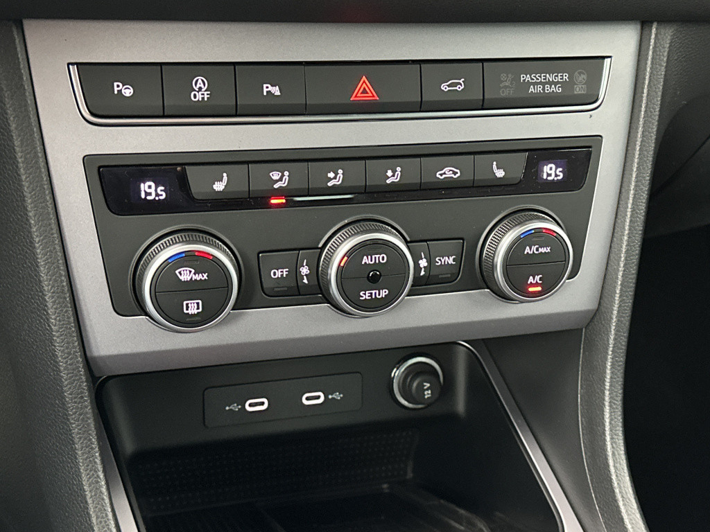 Seat Ateca 1.5 tsi 150 7dsg fr business intense | achteruitrijcamera | airc