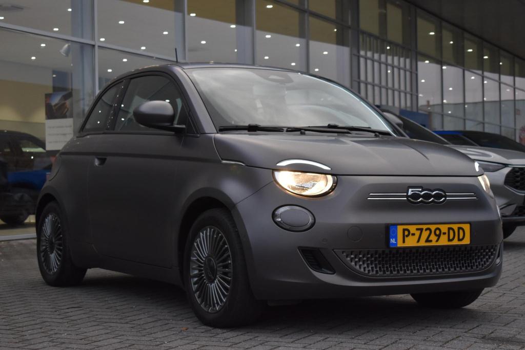 Fiat 500 icon 42 kwh | climate control | cruise control | trekhaak | achter