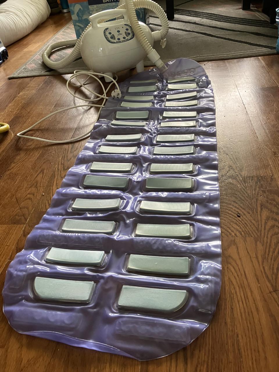 Montiss Bubbel Bad, Massage in eigen bad