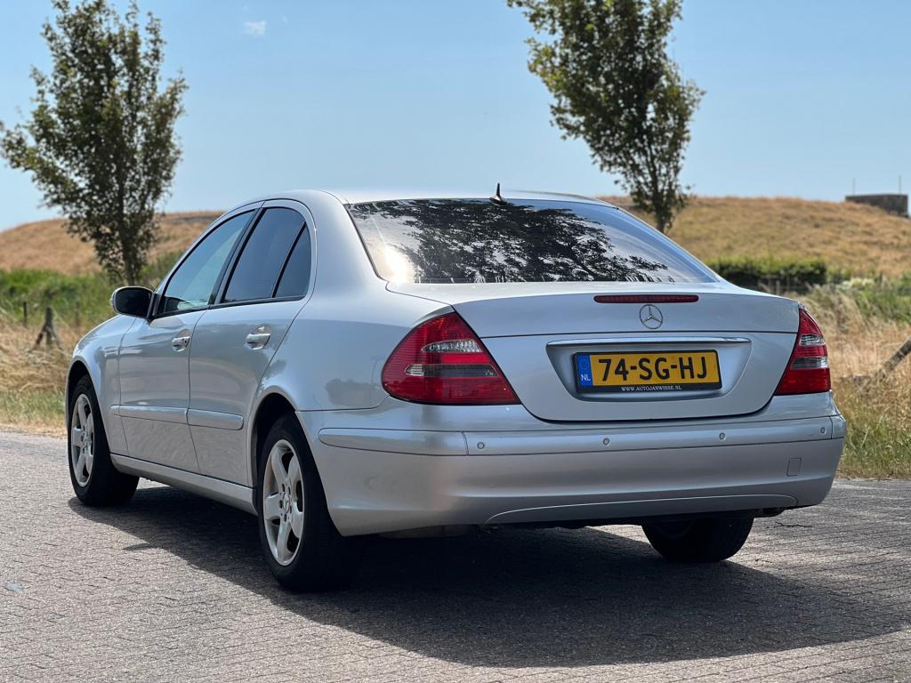 Mercedes-Benz E-Klasse 200 k. classic automaat
