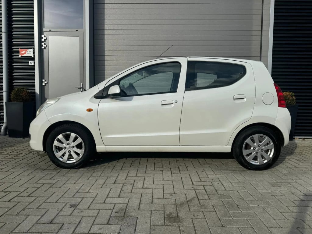 Suzuki Alto 1.0 exclusive