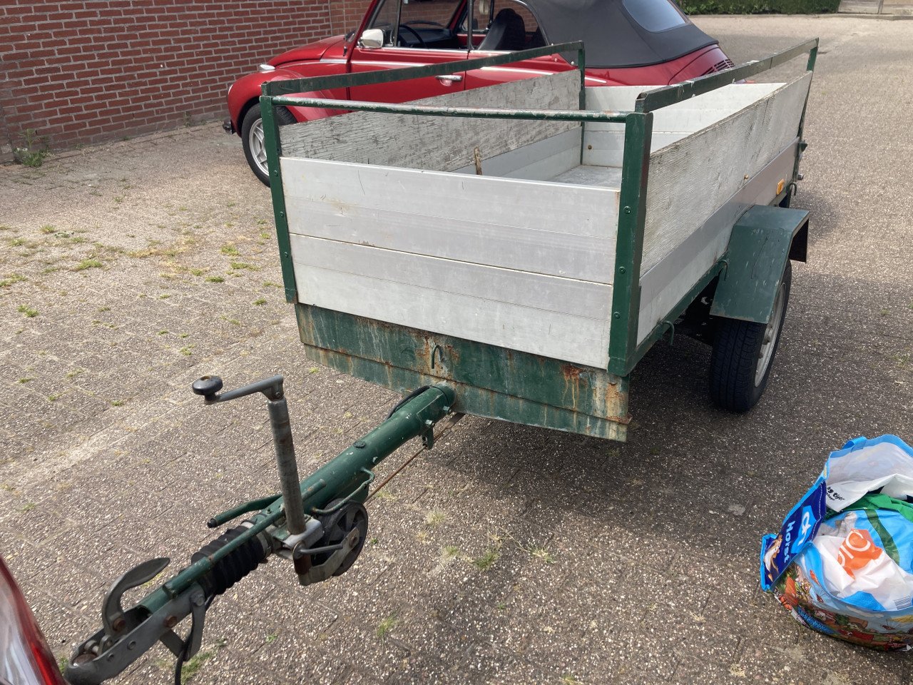 Aanhangwagen voor klussers (in behandeling)